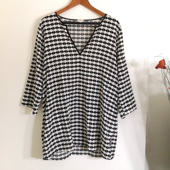 J. Crew Factory Tops - J. Crew 100% Cotton Geometric Tunic Top Black/Ivory Size XL